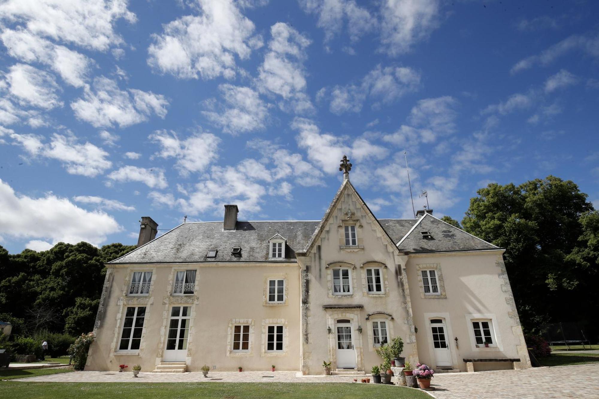 Chambres D'Hotes Chez Sylvie Donnemain-Saint-Mames Exteriör bild