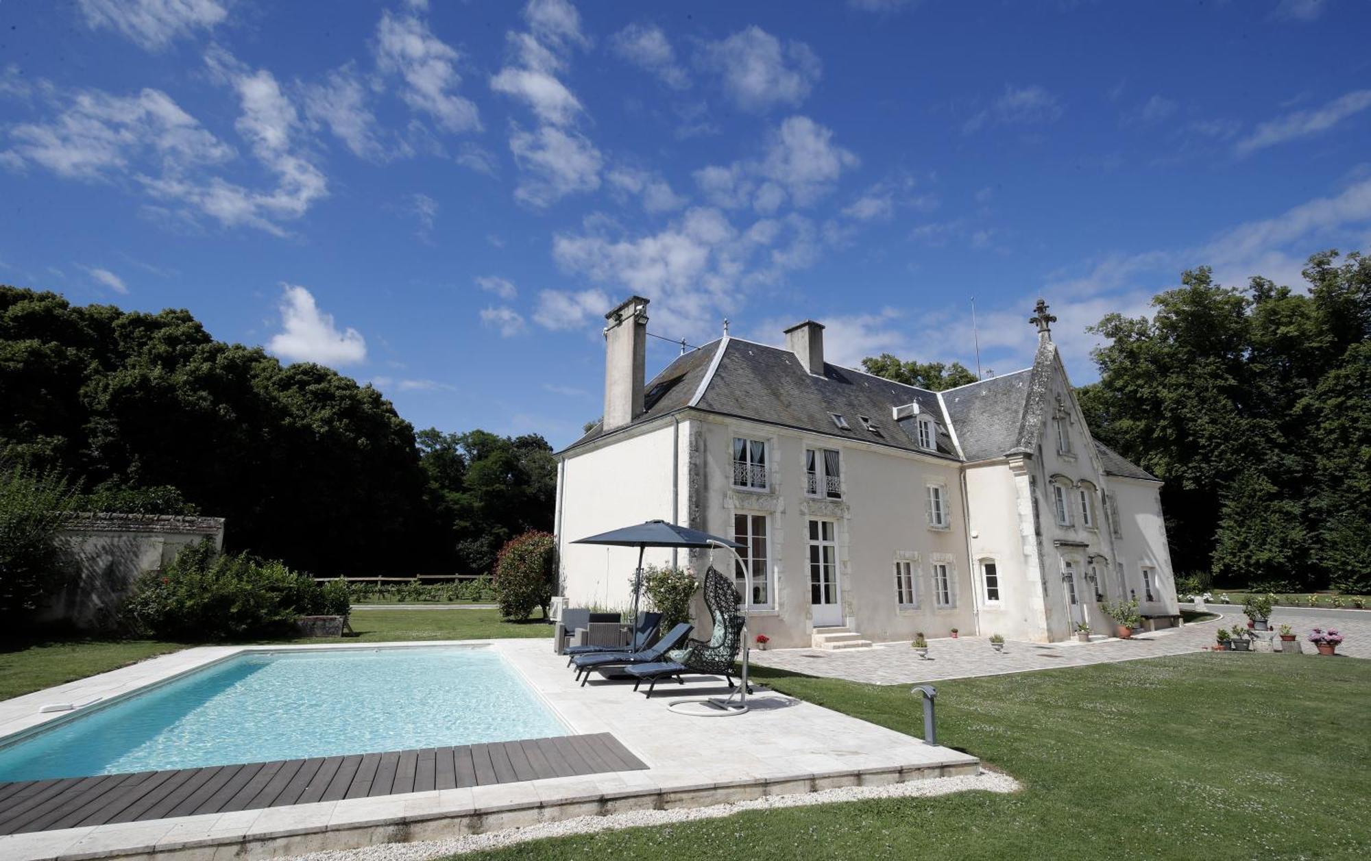 Chambres D'Hotes Chez Sylvie Donnemain-Saint-Mames Exteriör bild